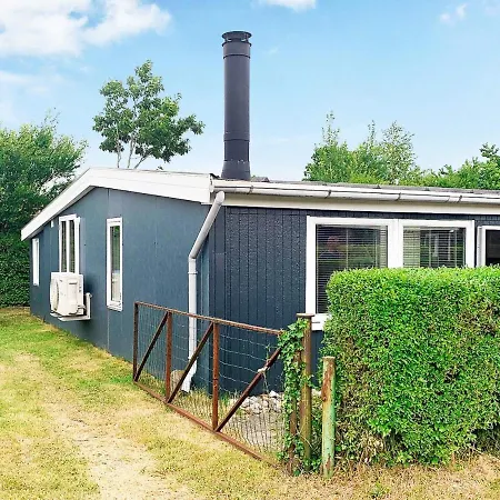 4 Person In Holiday home *