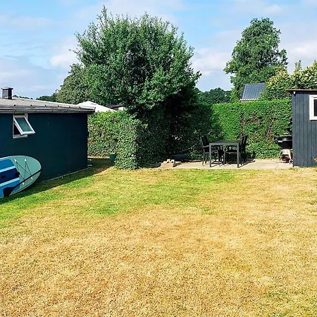 4 Person In Broager-by Traum * Broager